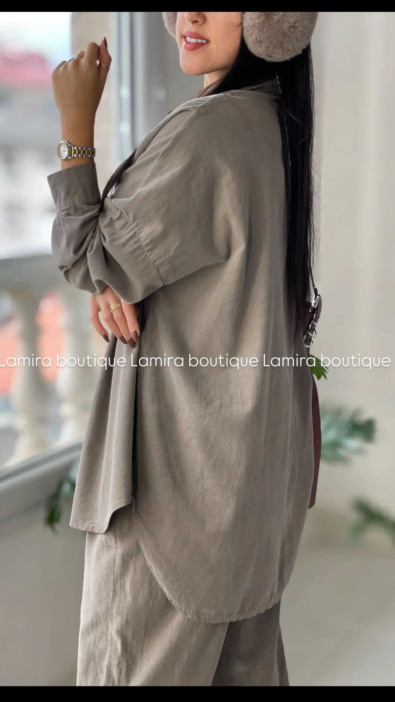 ست مانتو شلوار ایتالیایی مخمل کبریتی ساده تگ گل
